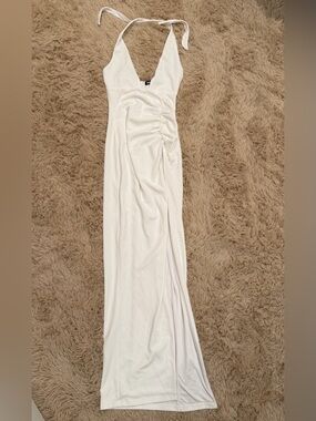 Babyboo Elegant White V-Neck Ruched Maxi Dress